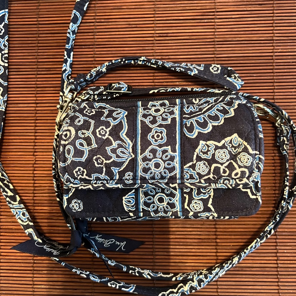 Vera Bradley Floral Crossbody Bag/card holder